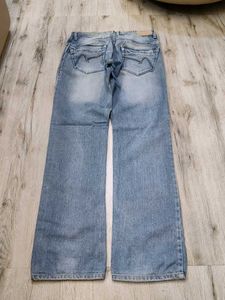 Ma2478 Rockstar jeans waist 32 inches