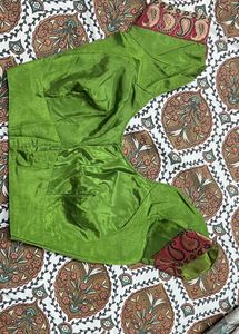 Saree With Blouse