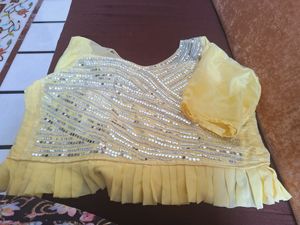 Mirrors Work Lehnga Choli💛