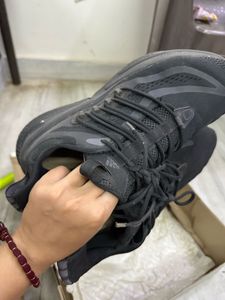 ORIGINAL UNISEX ADIDAS SHOES