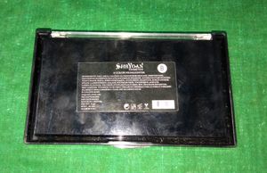 4 SHADES HIGHLIGHTER