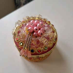 Ceramic Jewellery Box With Mirror