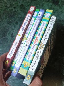 Diary of a Wimpy Kid Set 5 Books