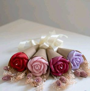 Rose Candle Bouquet 💐