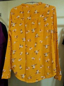 Floral Tie-Neck Blouse