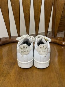 White Sneaker For Unisex