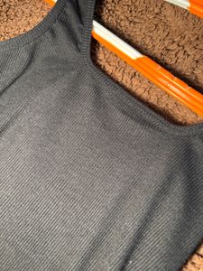 Black Sleeveless Dress