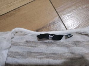 (FIG)Lightweight Sheer Striped Open Front Shrug