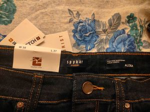 High Rise Skinny Stylish Dark Wash Jeans Woman