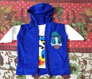 Donald Duck Outfit