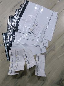 10 Labels And Bags