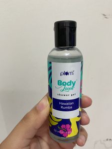 Combo Of Sunscreen And Shower Gel