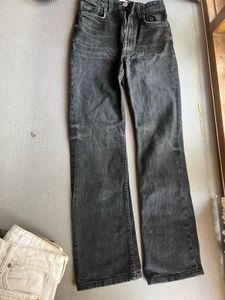 Trendy Black Flared Jeans