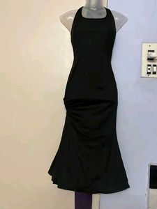 Pinterest yk2 Elegant Black Halter Dress