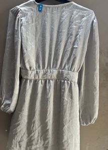 Chic Wrap Dress Size Medium