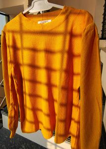 Light Mustard Yellow Sweater 💛