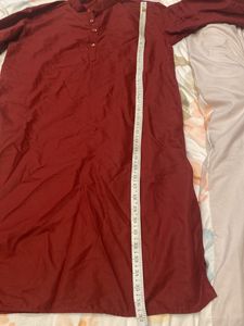 Meroon Stiched Kurtha