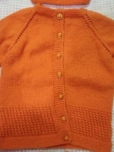 ✨ Hand-Knitted 4-Piece Woolen Baby Suit | 0-3 Mont
