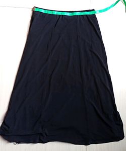 WOMAN FLARE KOREAN BLACK SKIRT