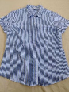 R ESSENTIAL Shirt (Coded)
