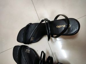 Free Delivery Brand New  Stylish Zudio Heels