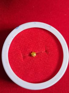 Gold Nose Pin 18ct