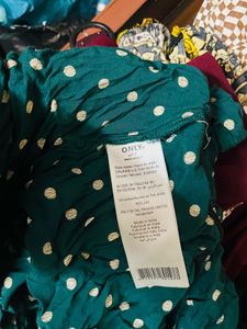 Green Polka Dot Full Sleeve Top