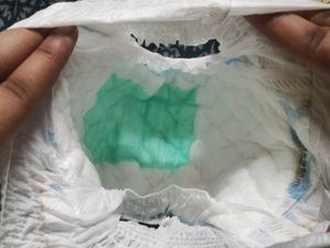 diapers  L size ..... 66 pieces