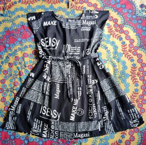 Black &amp; White Graphic Print Dress