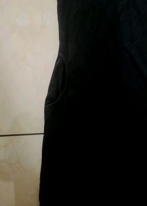 HUSHH Black Bodycoon Golden Ringed Top