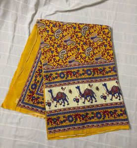 Bedsheet, 2 Bolster Covers, 5 Cushion Covers