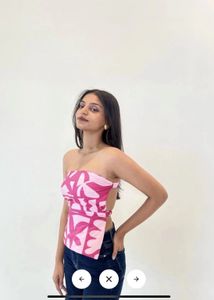 Floral Abstact Strapless Top!🎀💗