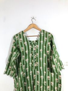 Green Printed Kurta (Women’s)