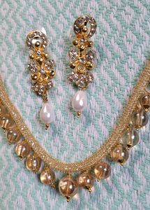 Necklace Chain And Two Piece Earings Set