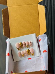 Starry Gold Press-On Nails