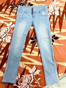 Women Light Blue Jeans 💙