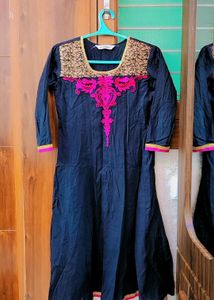 A Beautiful Black Color Anarkali Kurti