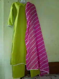 Kurta Set With Dupatta