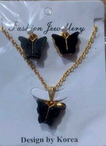Butterfly Necklace &amp; Earring Set