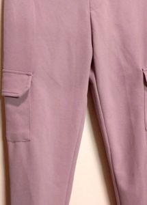 Stylish Mauve Cargo Pants🩷