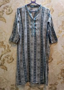 Avaasa Brand Kurti.Size 42.Length 40.