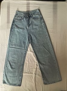 Straight Fitted Jeans