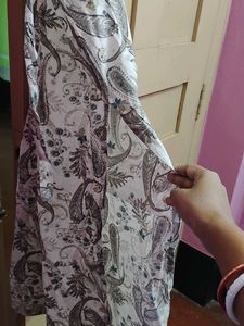 Elegant Paisley Print Kurta