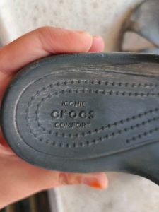 Comfortable Black Crocs Slides