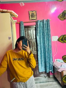 Mustard Yellow “DREAM” Printed Sweatshirt