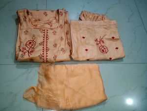 Peach Floral Embroidered Kurti Set