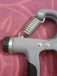 Hand Gripper 10kg To 40kg By HIS