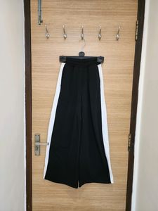 H&M Wide Legged Track Pants