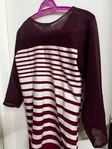 🧡Pretty Maroon Stripped Top
