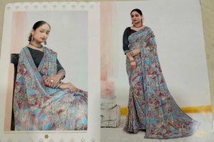 Geometric Print Saree